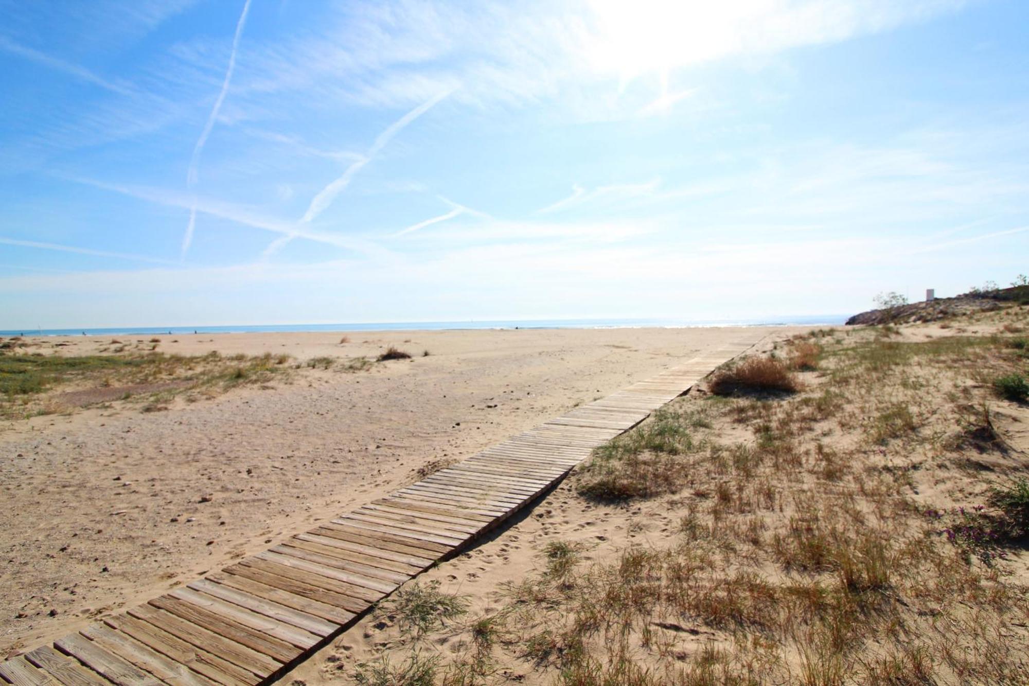 Global Properties, Bonito Apartamento En Puerto Sagunto Para Parejas Exterior foto